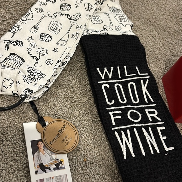 NWT Kitchen boa and soap dispenser - Picture 3 of 4